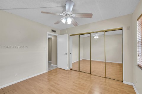 Copropriété à louer à Coral Springs, Floride: 2 chambres, 91.97 m2 № 1999259 - photo 14