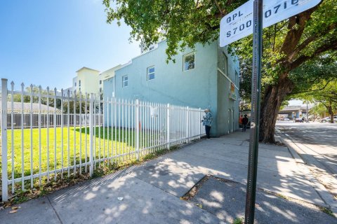 Купить коммерческую недвижимость в Майами, Флорида № 2034705 - фото 10