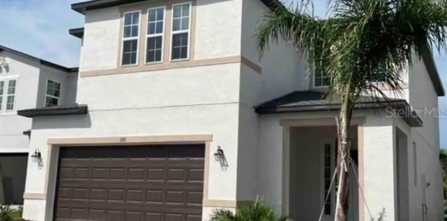 Villa ou maison à Kissimmee, Floride 4 chambres, 215.81 m2 № 1719879