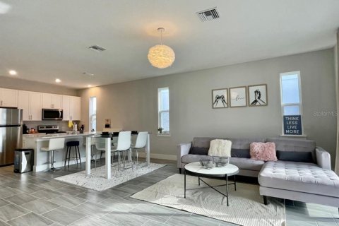 Villa ou maison à louer à Kissimmee, Floride: 4 chambres, 215.81 m2 № 1719879 - photo 7