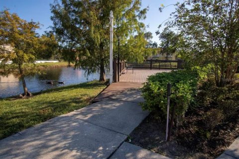 Villa ou maison à louer à Kissimmee, Floride: 4 chambres, 215.81 m2 № 1719879 - photo 21