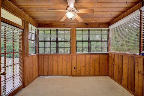 House in Wauchula, Florida 5 bedrooms, 277.5 sq.m. № 1789906 - photo 7