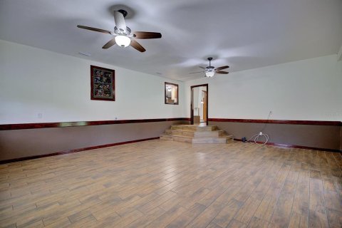 House in Wauchula, Florida 5 bedrooms, 277.5 sq.m. № 1789906 - photo 14
