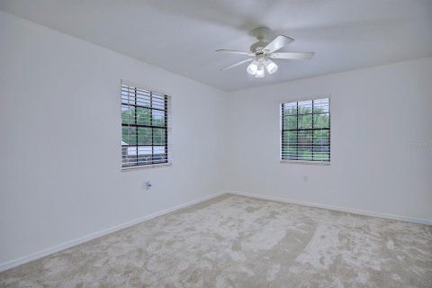 House in Wauchula, Florida 5 bedrooms, 277.5 sq.m. № 1789906 - photo 23