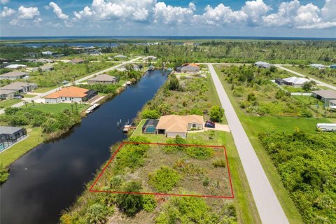 Terreno en venta en Port Charlotte, Florida № 2103702 - foto 9