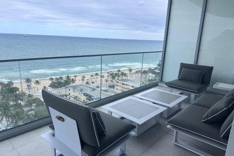 Condo in Fort Lauderdale, Florida, 3 bedrooms  № 2145791