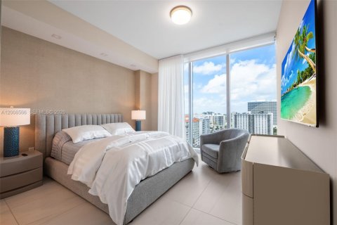 Condo in Fort Lauderdale, Florida, 3 bedrooms  № 2145791 - photo 15