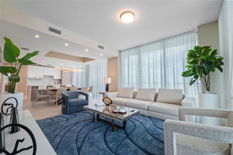 Condo in Fort Lauderdale, Florida, 3 bedrooms  № 2145791 - photo 27