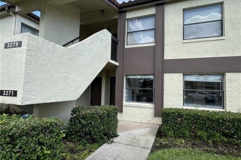 Condo in Orlando, Florida, 2 bedrooms  № 2116693 - photo 3
