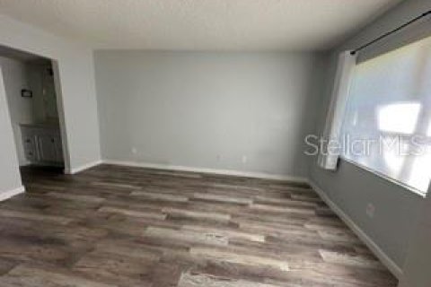Condo in Orlando, Florida, 2 bedrooms  № 2116693 - photo 13