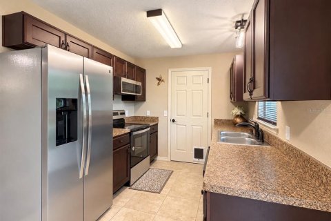 Casa en venta en Ocala, Florida, 3 dormitorios, 108.42 m2 № 2384026 - foto 6