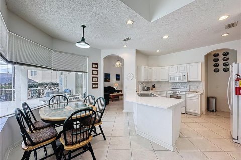Villa ou maison à vendre à Haines City, Floride: 4 chambres, 190.08 m2 № 1906220 - photo 14