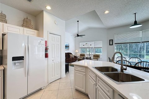 Villa ou maison à vendre à Haines City, Floride: 4 chambres, 190.08 m2 № 1906220 - photo 20