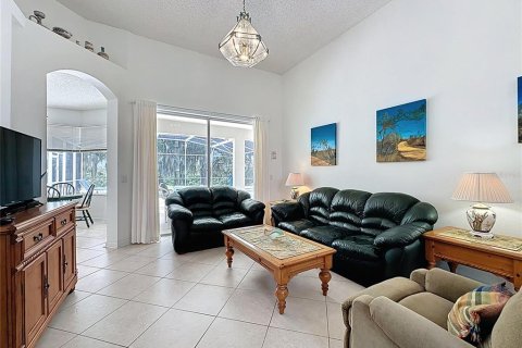 Villa ou maison à vendre à Haines City, Floride: 4 chambres, 190.08 m2 № 1906220 - photo 7
