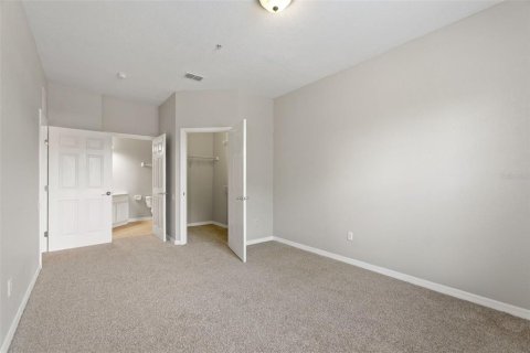 Condominio en alquiler en Davenport, Florida, 3 dormitorios, 115.94 m2 № 1875874 - foto 21