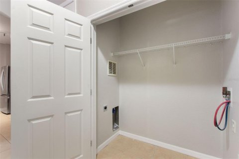 Condominio en alquiler en Davenport, Florida, 3 dormitorios, 115.94 m2 № 1875874 - foto 6