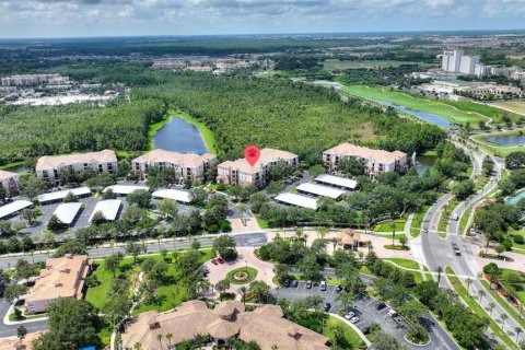 Condominio en alquiler en Davenport, Florida, 3 dormitorios, 115.94 m2 № 1875874 - foto 4