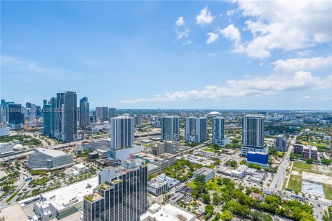 Copropriété à louer à Miami, Floride: 1 chambre, 76.27 m2 № 2153271 - photo 5