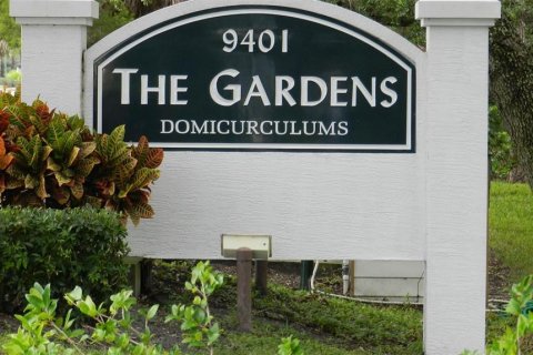 Condo in Seminole, Florida, 2 bedrooms  № 1533031 - photo 2