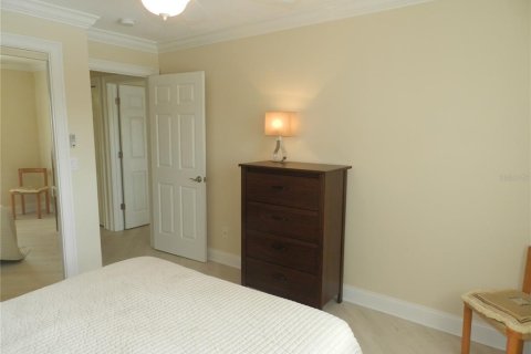 Condo in Seminole, Florida, 2 bedrooms  № 1533031 - photo 27