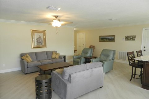 Condo in Seminole, Florida, 2 bedrooms  № 1533031 - photo 15