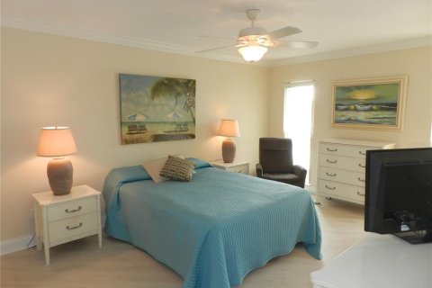 Condo in Seminole, Florida, 2 bedrooms  № 1533031 - photo 21