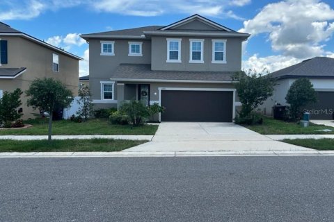 House in Haines City, Florida 4 bedrooms, 182.27 sq.m. № 2391378