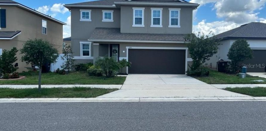 House in Haines City, Florida 4 bedrooms, 182.27 sq.m. № 2391378