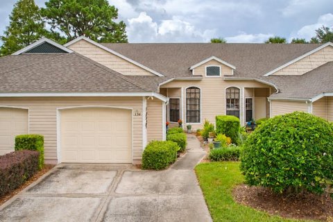 Villa ou maison à vendre à Tavares, Floride: 2 chambres, 109.53 m2 № 2407025 - photo 2