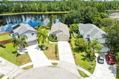 House in Orlando, Florida 3 bedrooms, 118.17 sq.m. № 1873175 - photo 6