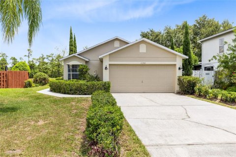 House in Orlando, Florida 3 bedrooms, 118.17 sq.m. № 1873175 - photo 2