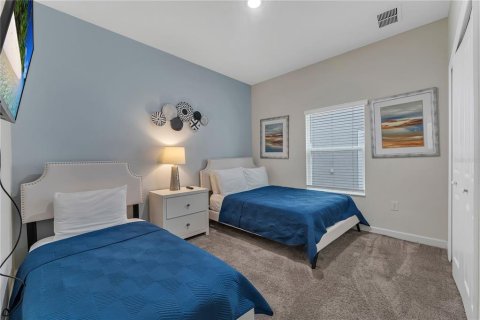 Townhouse in Davenport, Florida 5 bedrooms, 201.32 sq.m. № 1603214 - photo 18