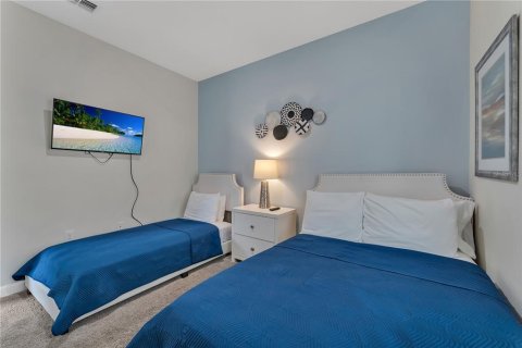 Townhouse in Davenport, Florida 5 bedrooms, 201.32 sq.m. № 1603214 - photo 19