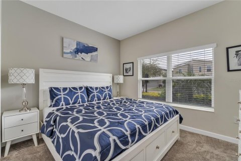 Townhouse in Davenport, Florida 5 bedrooms, 201.32 sq.m. № 1603214 - photo 17