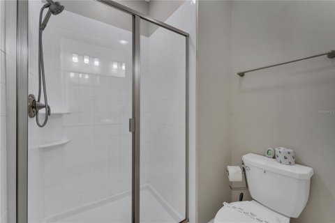 Townhouse in Davenport, Florida 5 bedrooms, 201.32 sq.m. № 1603214 - photo 21