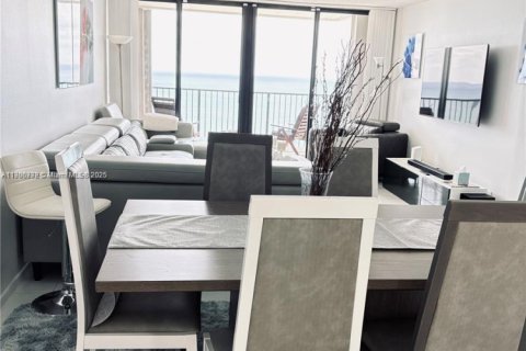 Купить кондоминиум в Холливуд, Флорида 1 спальня, 91.04м2, № 1963259 - фото 8