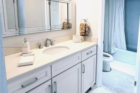 Купить кондоминиум в Холливуд, Флорида 1 спальня, 91.04м2, № 1963259 - фото 16