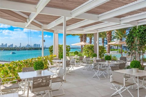 Copropriété à vendre à Miami Beach, Floride: 4 chambres, 378.86 m2 № 1825542 - photo 21