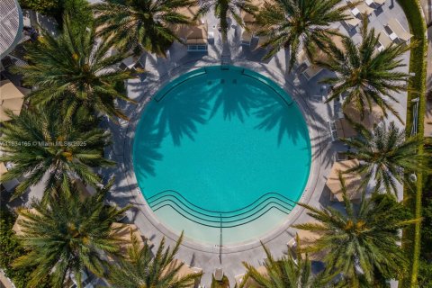 Copropriété à vendre à Miami Beach, Floride: 4 chambres, 378.86 m2 № 1825542 - photo 23