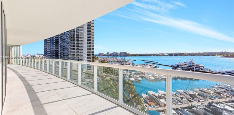 Condo à Miami Beach, Floride, 4 chambres  № 1825542