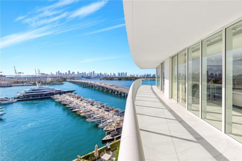 Copropriété à vendre à Miami Beach, Floride: 4 chambres, 378.86 m2 № 1825542 - photo 2