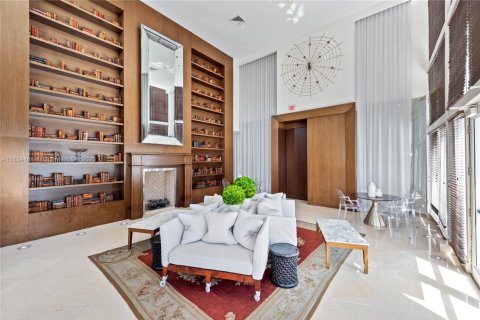 Copropriété à vendre à Miami Beach, Floride: 4 chambres, 378.86 m2 № 1825542 - photo 12