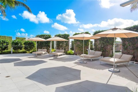 Copropriété à vendre à Miami Beach, Floride: 4 chambres, 378.86 m2 № 1825542 - photo 28