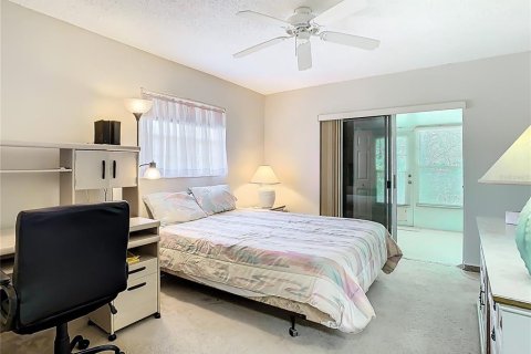 Condo in New Port Richey, Florida, 2 bedrooms  № 1586250 - photo 22