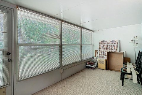 Condo in New Port Richey, Florida, 2 bedrooms  № 1586250 - photo 30
