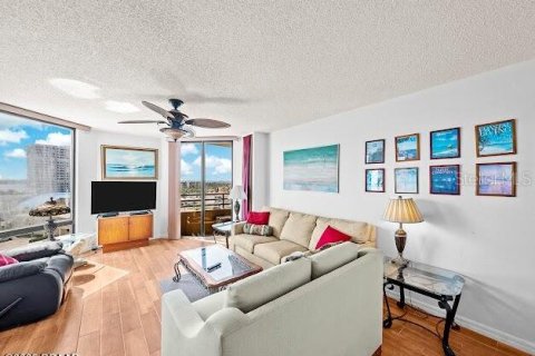 Condominio en venta en Daytona Beach, Florida, 1 dormitorio, 83.61 m2 № 1775522 - foto 13
