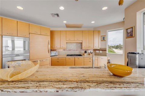 Villa ou maison à vendre à New Smyrna Beach, Floride: 3 chambres, 165.55 m2 № 1684522 - photo 6