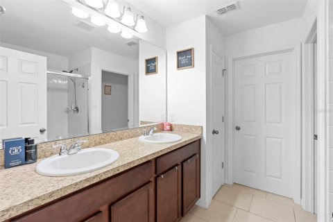 Touwnhouse à vendre à Kissimmee, Floride: 4 chambres, 179.77 m2 № 1885217 - photo 21