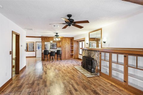 House in Palmetto, Florida 2 bedrooms, 155.61 sq.m. № 1572650 - photo 9