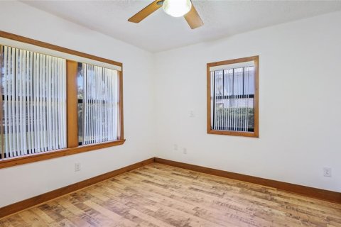 House in Palmetto, Florida 2 bedrooms, 155.61 sq.m. № 1572650 - photo 19